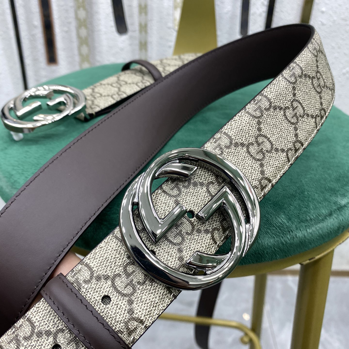 Gucci Leather It Has A Thick Touch With Clear And Distinct Printing Patterns It Is A Fashionable And Classic Men's Belt A Designer Belt A Casual And Smooth Buckle Belt For Both Women And Men With A Width Of 4.0cm And With Box