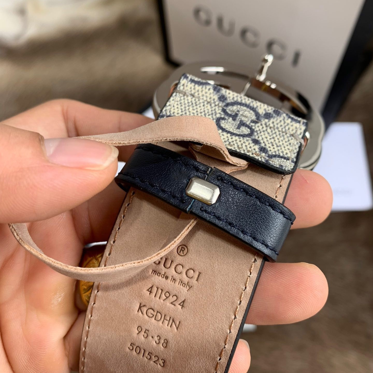 Gucci Leather It Has A Thick Touch With Clear And Distinct Printing Patterns It Is A Fashionable And Classic Men's Belt A Designer Belt A Casual And Smooth Buckle Belt For Both Women And Men With A Width Of 4.0cm And With Box