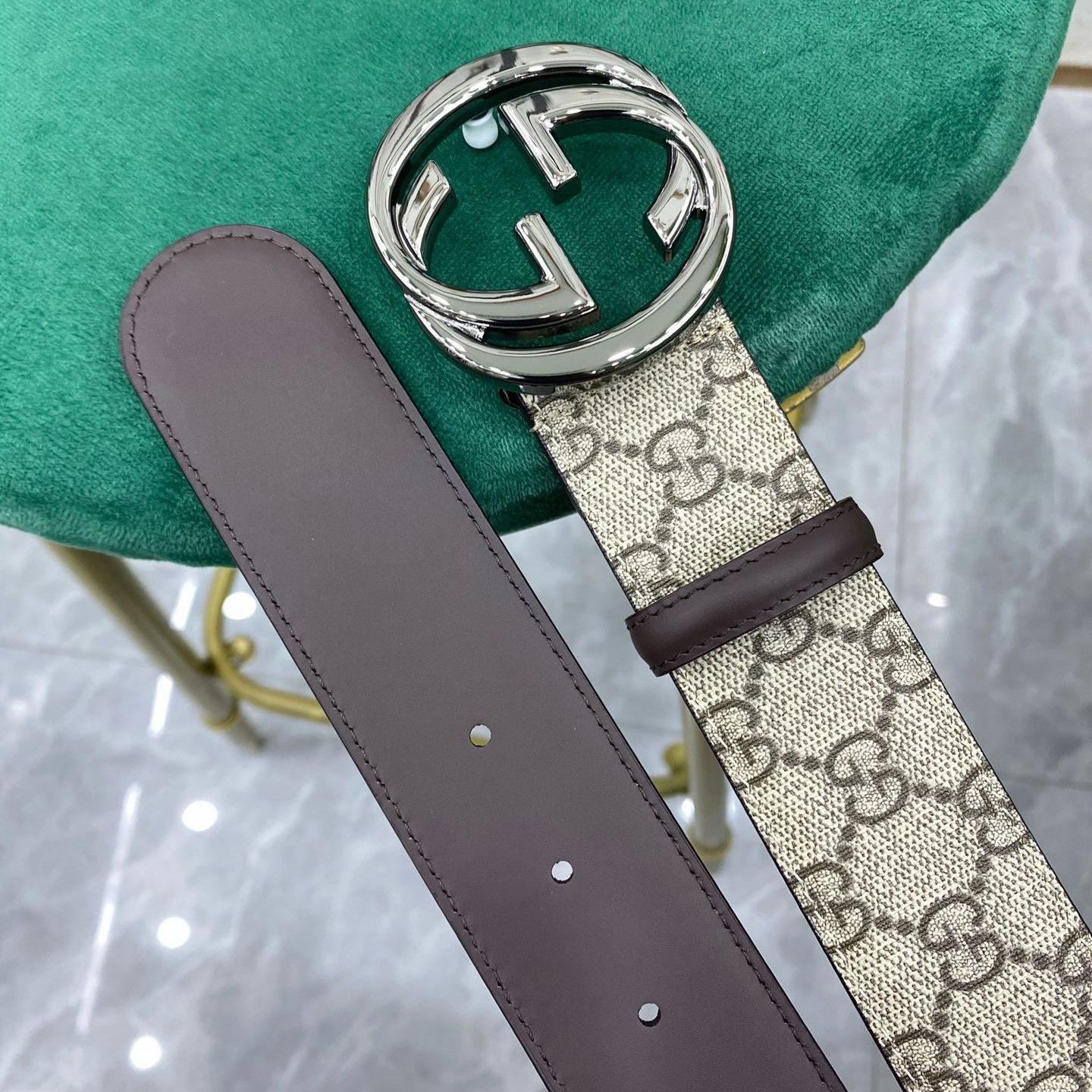 Gucci Leather It Has A Thick Touch With Clear And Distinct Printing Patterns It Is A Fashionable And Classic Men's Belt A Designer Belt A Casual And Smooth Buckle Belt For Both Women And Men With A Width Of 4.0cm And With Box