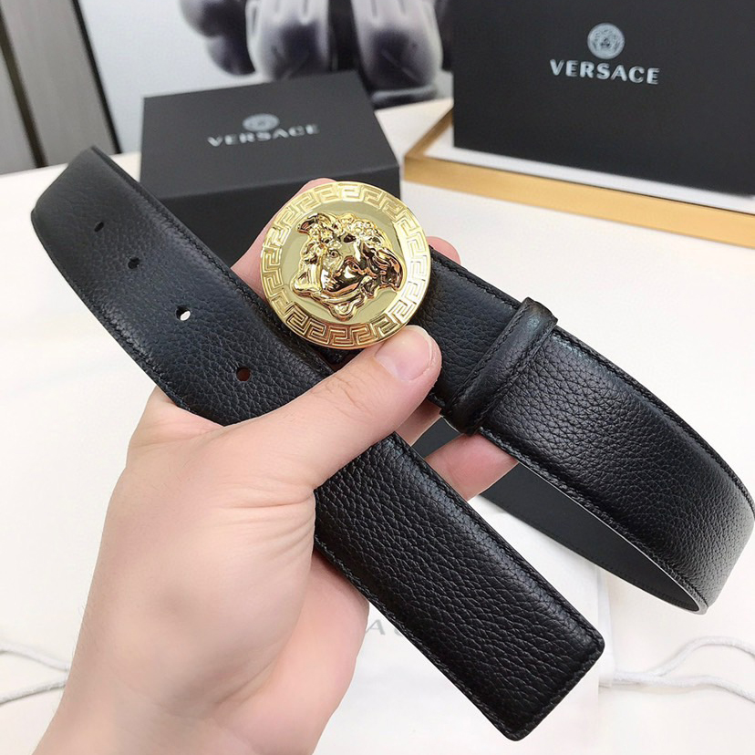 Versace Leather It Has A Thick Touch With Clear And Distinct Printing Patterns It Is A Fashionable And Classic Men's Belt A Designer Belt A Casual And Smooth Buckle Belt For Both Women And Men With A Width Of 4.0 Cm And With Box