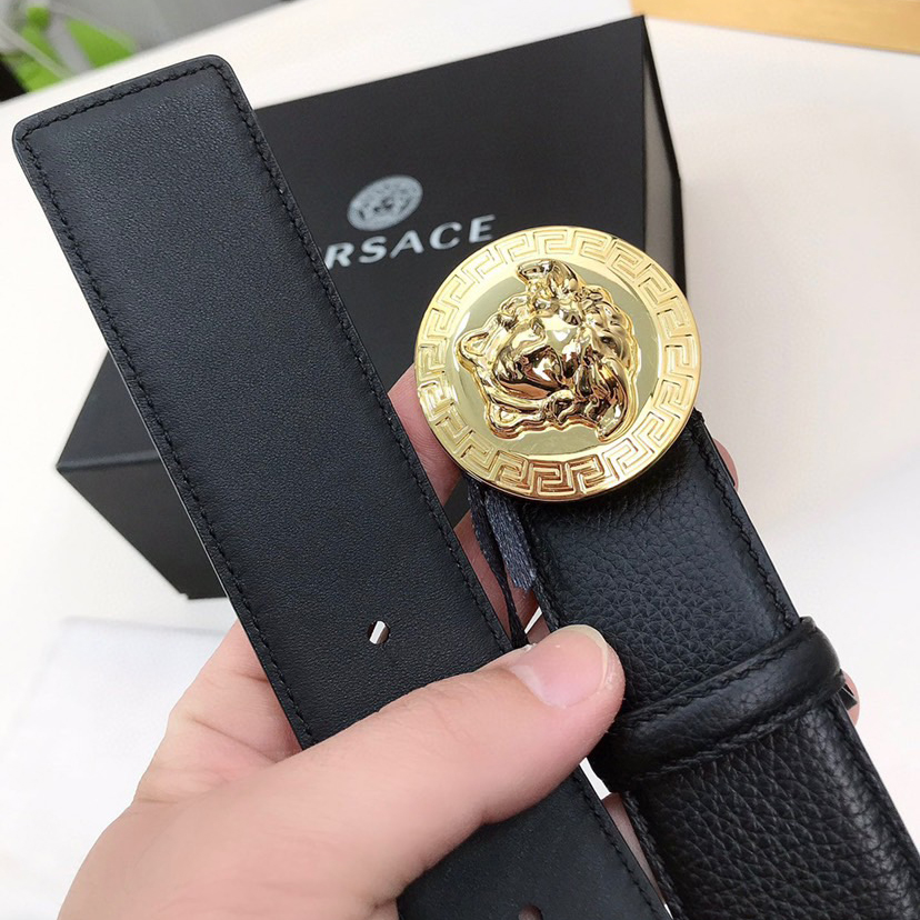 Versace Leather It Has A Thick Touch With Clear And Distinct Printing Patterns It Is A Fashionable And Classic Men's Belt A Designer Belt A Casual And Smooth Buckle Belt For Both Women And Men With A Width Of 4.0 Cm And With Box