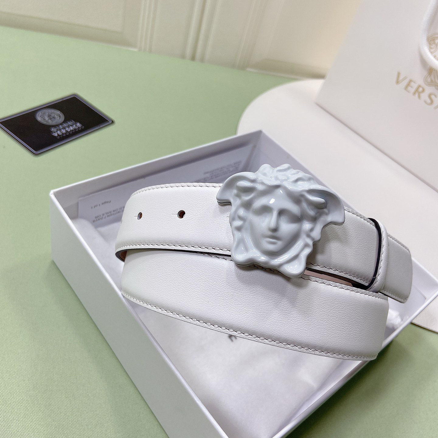 Versace Designer Belt Mens Belts Womens Brand Belt Adopting Double-Sided Cowhide With Fashionable Personality Elegant And Luxurious Casual Style Fashionable Taste Practical And Versatile Woman Men Belt Fashion Designer High Quality Belt