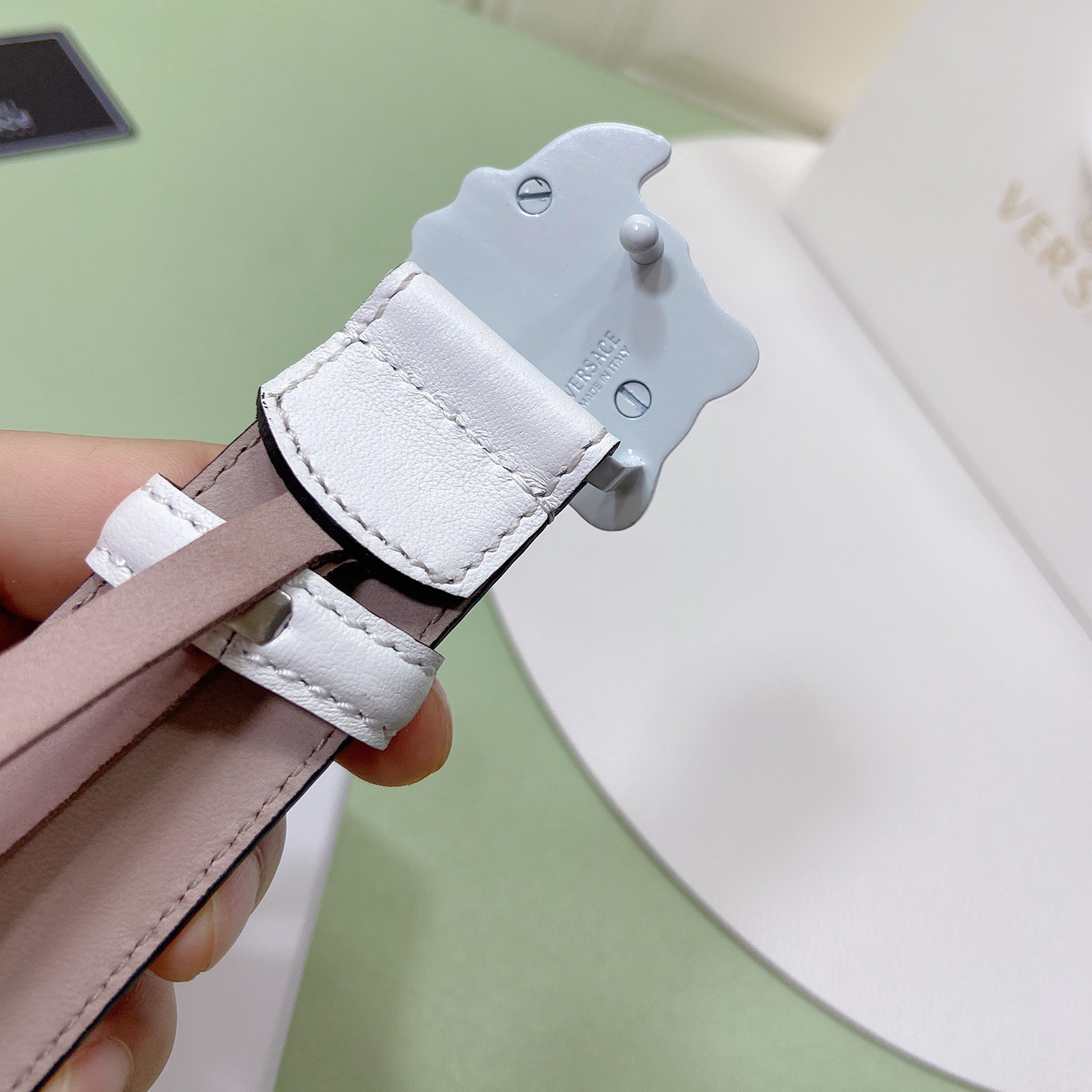 Versace Designer Belt Mens Belts Womens Brand Belt Adopting Double-Sided Cowhide With Fashionable Personality Elegant And Luxurious Casual Style Fashionable Taste Practical And Versatile Woman Men Belt Fashion Designer High Quality Belt