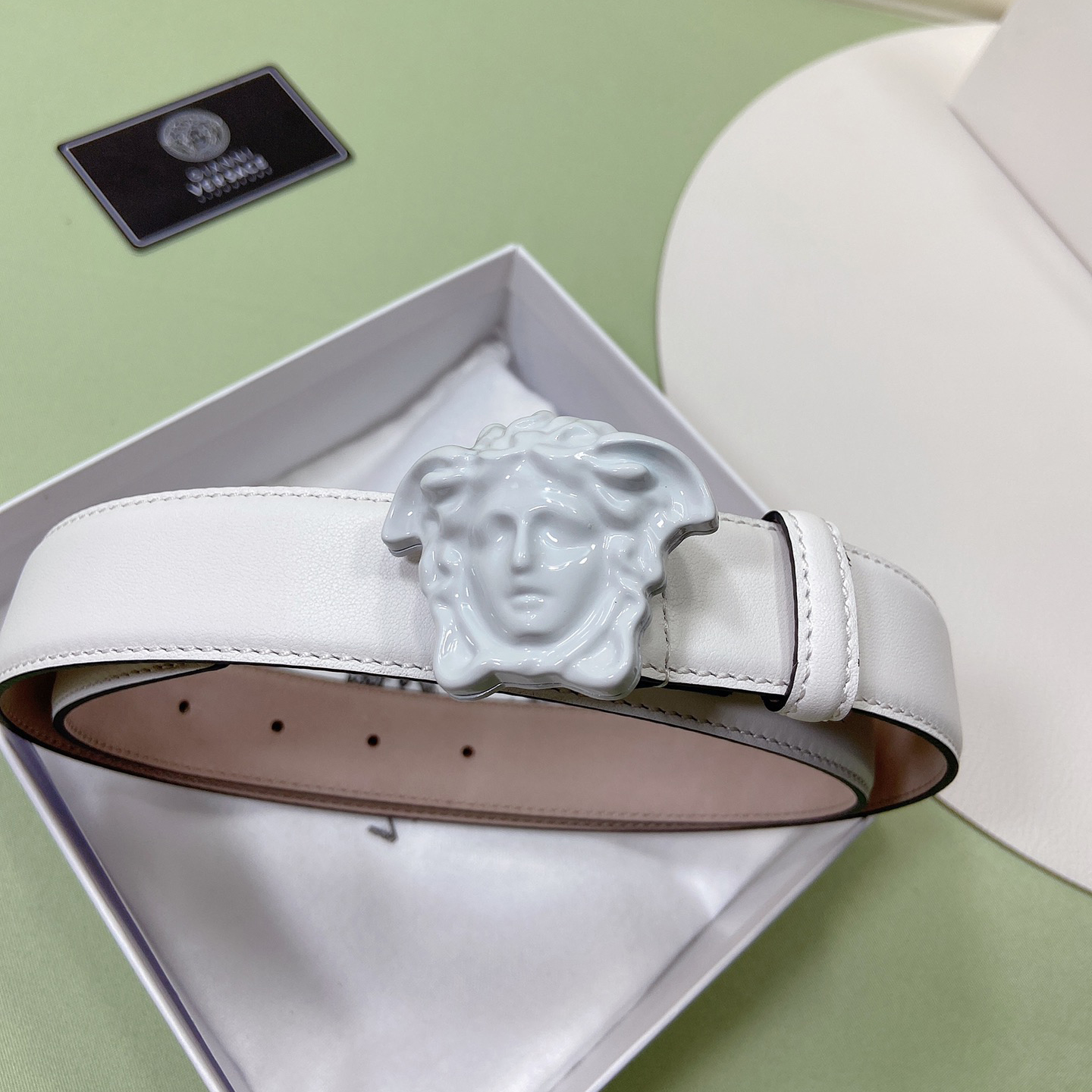 Versace Designer Belt Mens Belts Womens Brand Belt Adopting Double-Sided Cowhide With Fashionable Personality Elegant And Luxurious Casual Style Fashionable Taste Practical And Versatile Woman Men Belt Fashion Designer High Quality Belt