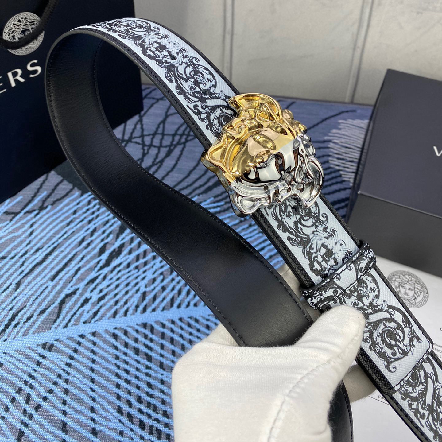 Versace Designer Belt Men Belts Women's Brand Belt With 3D Square Medusa Portrait Belt Buckle One Side Is Monochrome And The Other Side Is Decorated With The Brand's Iconic Print Woman Men Belt Fashion Designer High Quality Belt