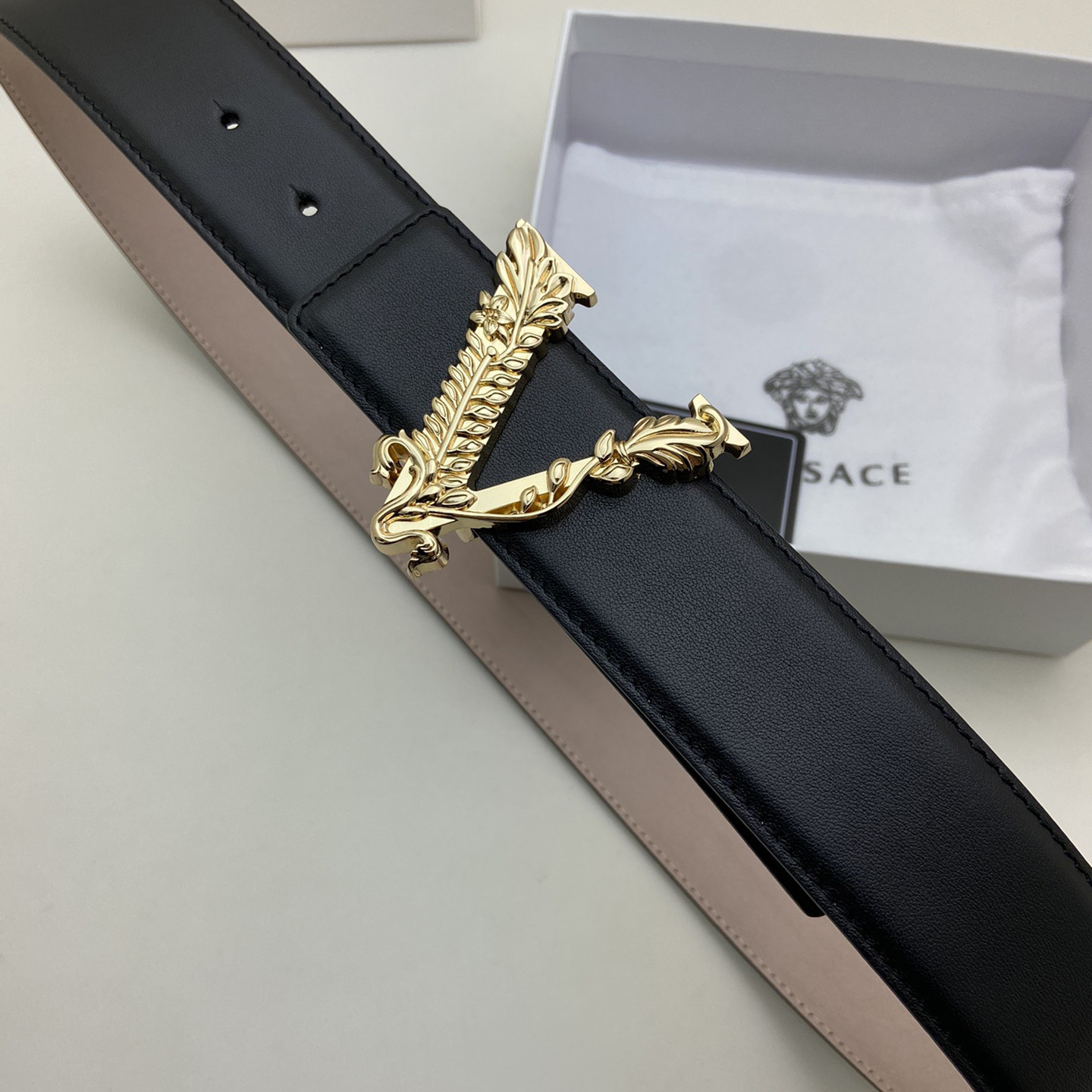 Versace Classic Designer Belt Belts For Women Man Designer Casual Letter Smooth Buckle Belt Couple Lovers Style