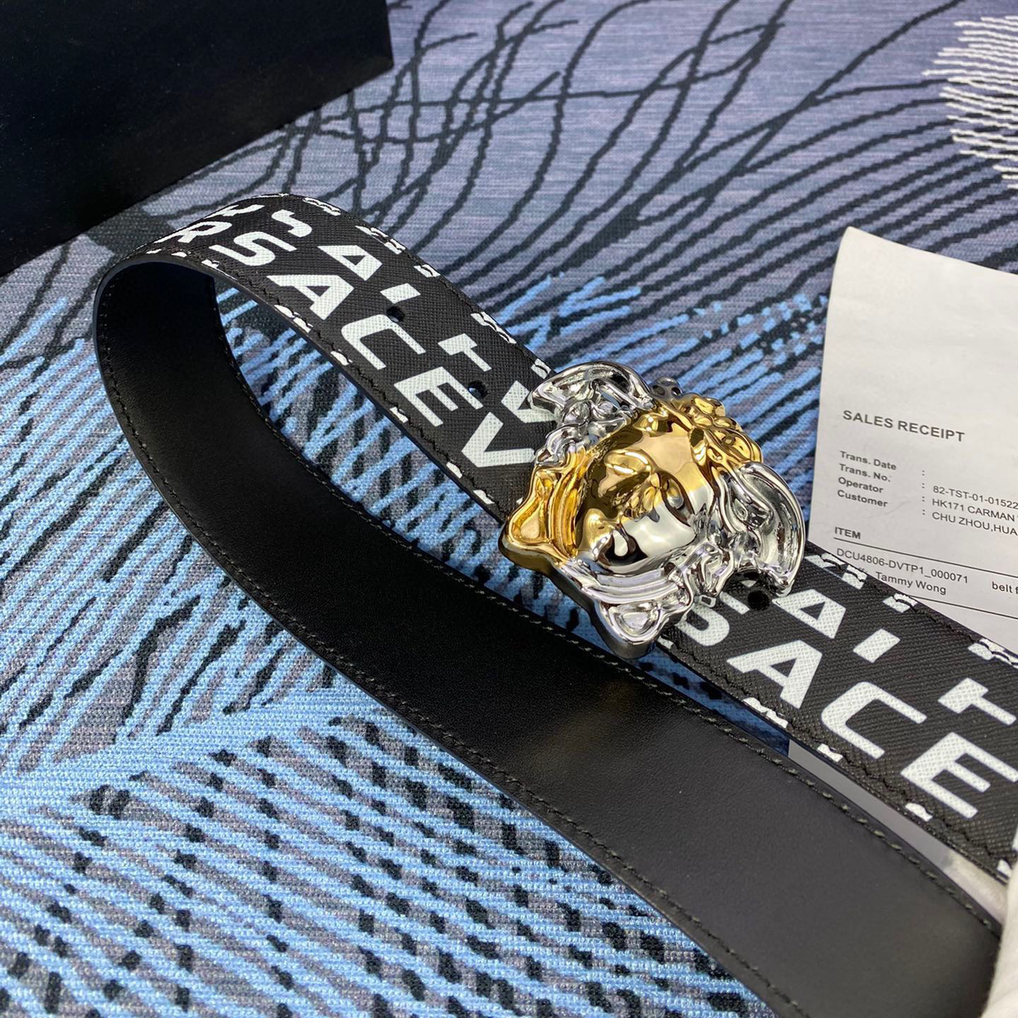 Versace Leather It Has A Thick Touch With Clear And Distinct Printing Patterns It Is A Fashionable And Classic Men's Belt A Designer Belt A Casual And Smooth Buckle Belt For Both Women And Men With A Width Of 4.0cm And With Box