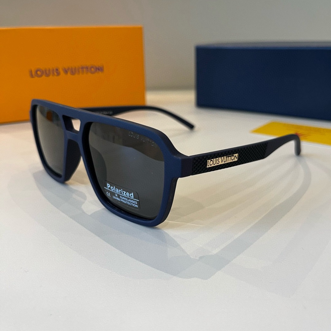 LV Sunglasses Fashion Glasses Frame Designer Sunglass Womens Anti-Radiation Polarized Lenses Mens Retro Eyeglasses With Box