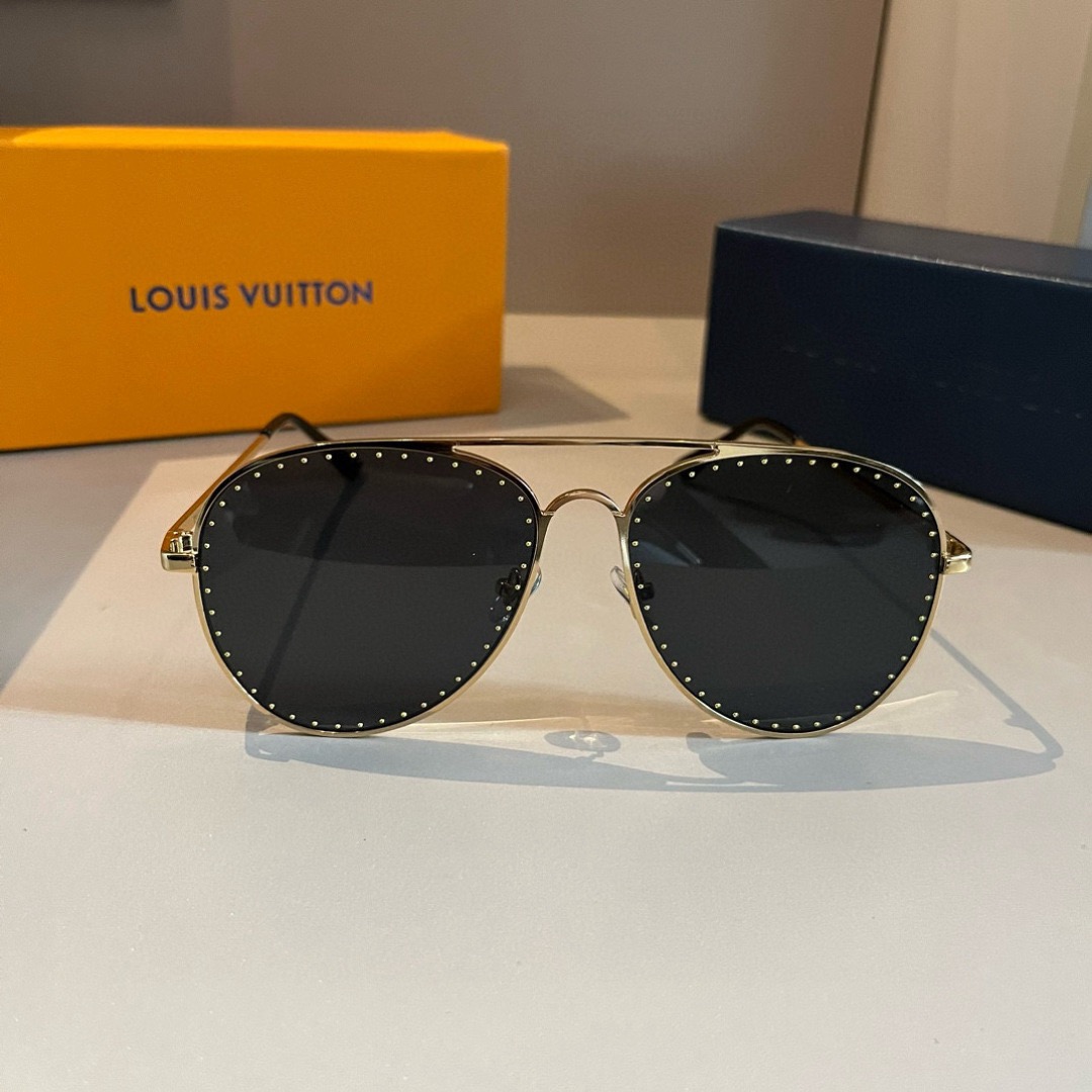 LV Luxury Oval Sunglasses For Men Designer Summer Shades Polarized Eyeglasses Vintage Oversized Sun Glasses Of Women Male Sunglass Designer Sunglasses