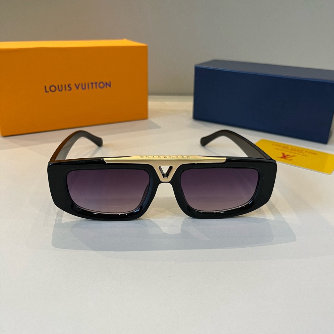 LV Sunglasses Fashion Glasses Oval Frame Designer Sunglass Womens Anti-Radiation Polarized Lenses Mens Retro Eyeglasses With Box