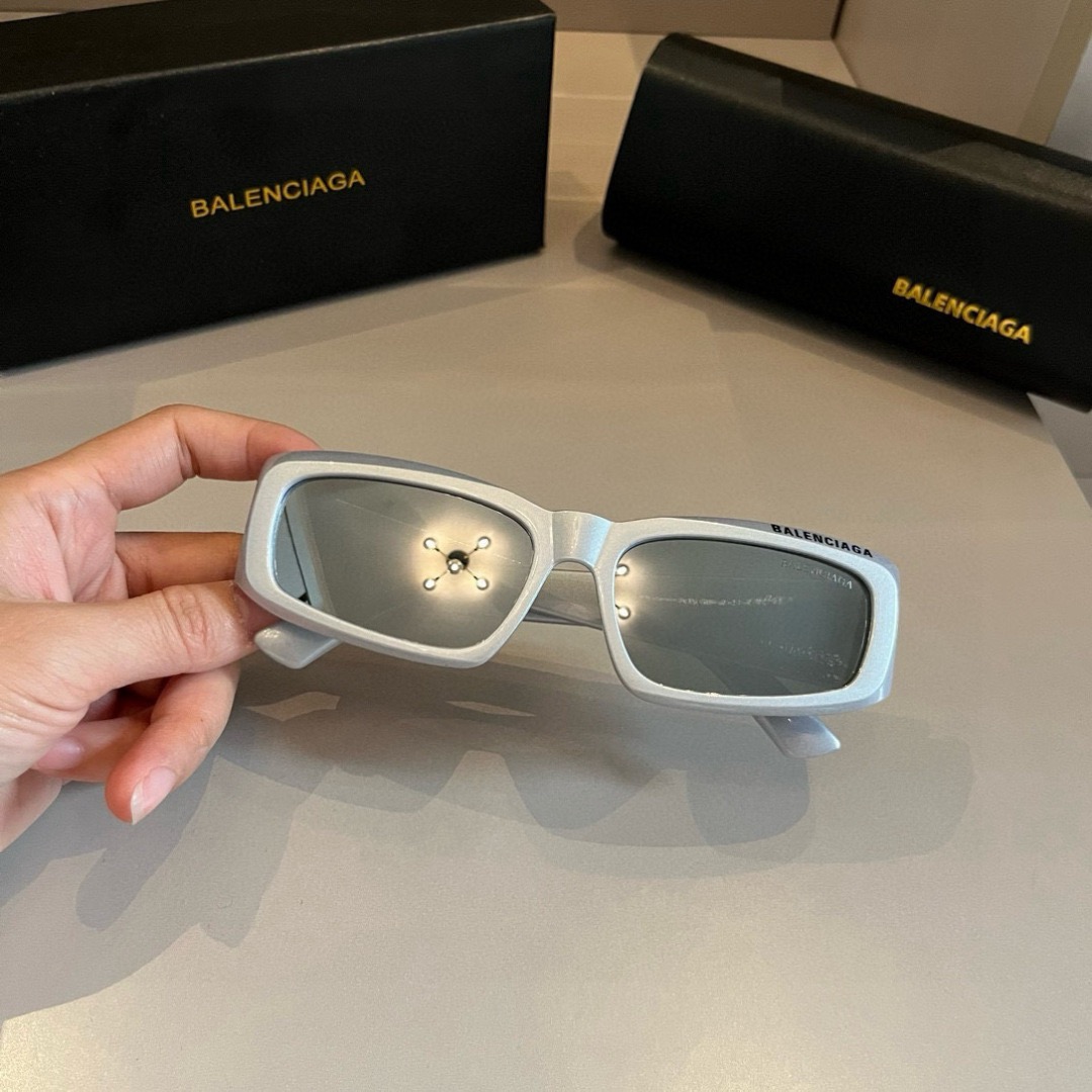 BALENCIAGA Mens Cycling Sunglasses Designer For Woman Riding Sunglasses Polarized Lens Sunglasses Bike Sunglasses Sports Glasses Lunette De Soleil Luxury Eyewear With Box