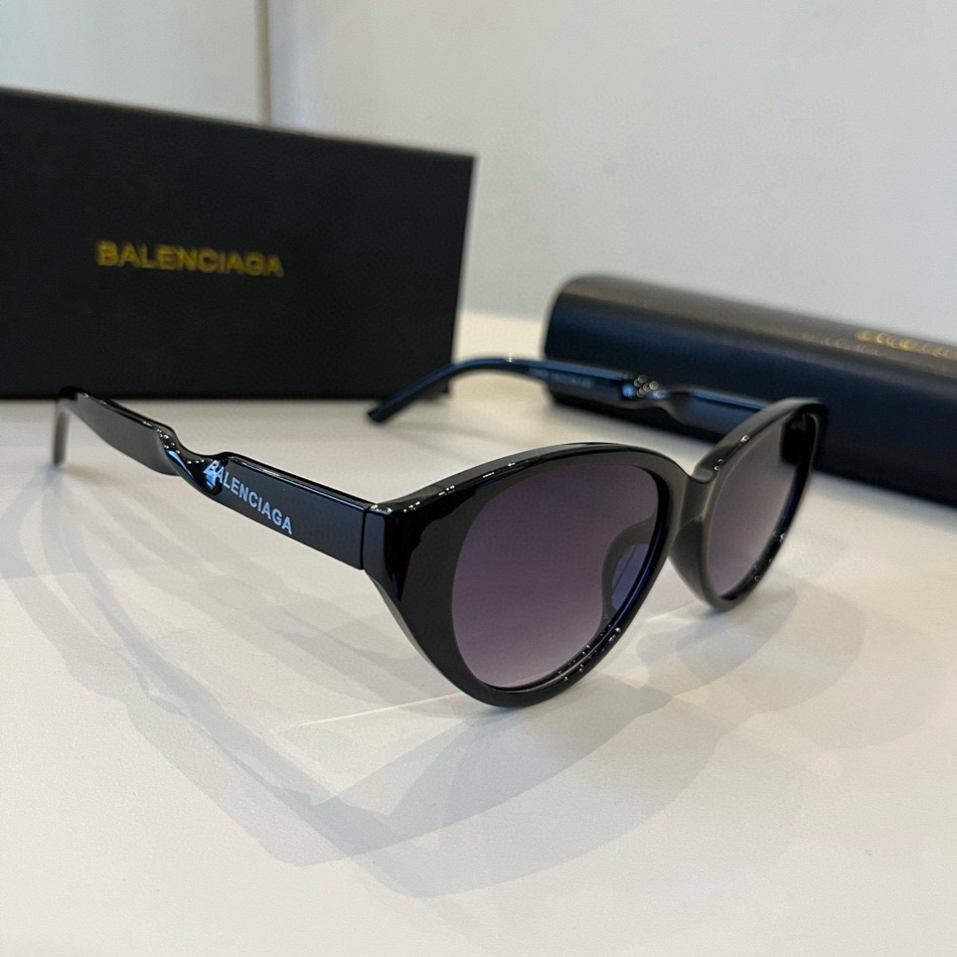 BALENCIAGA Sunglasses Fashion Glasses Oval Frame Designer Sunglass Womens Anti-Radiation Polarized Lenses Mens Retro Eyeglasses With Box