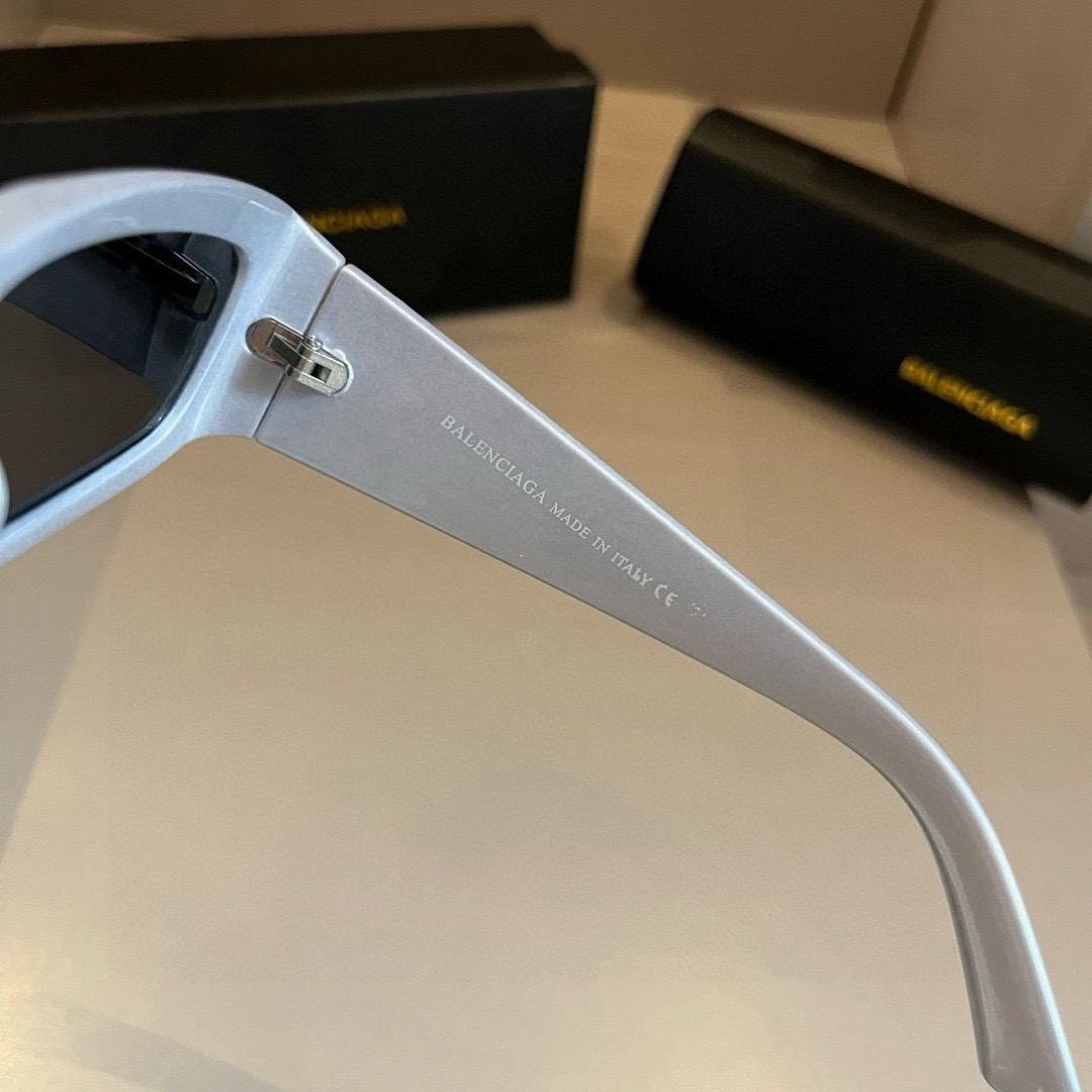 BALENCIAGA Mens Cycling Sunglasses Designer For Woman Riding Sunglasses Polarized Lens Sunglasses Bike Sunglasses Sports Glasses Lunette De Soleil Luxury Eyewear With Box