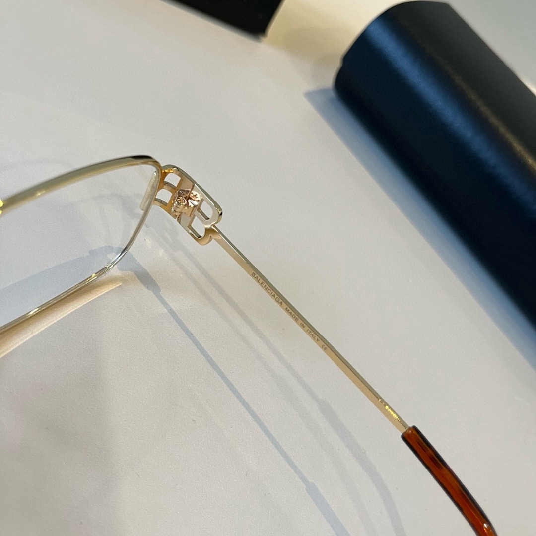 BALENCIAGA Designer Sunglasses Men For Women Oval Frame Metal Mirror Legs Sunglasses Retro Small Frame Sexy Little Women Fashion Luxury Glasses With Box