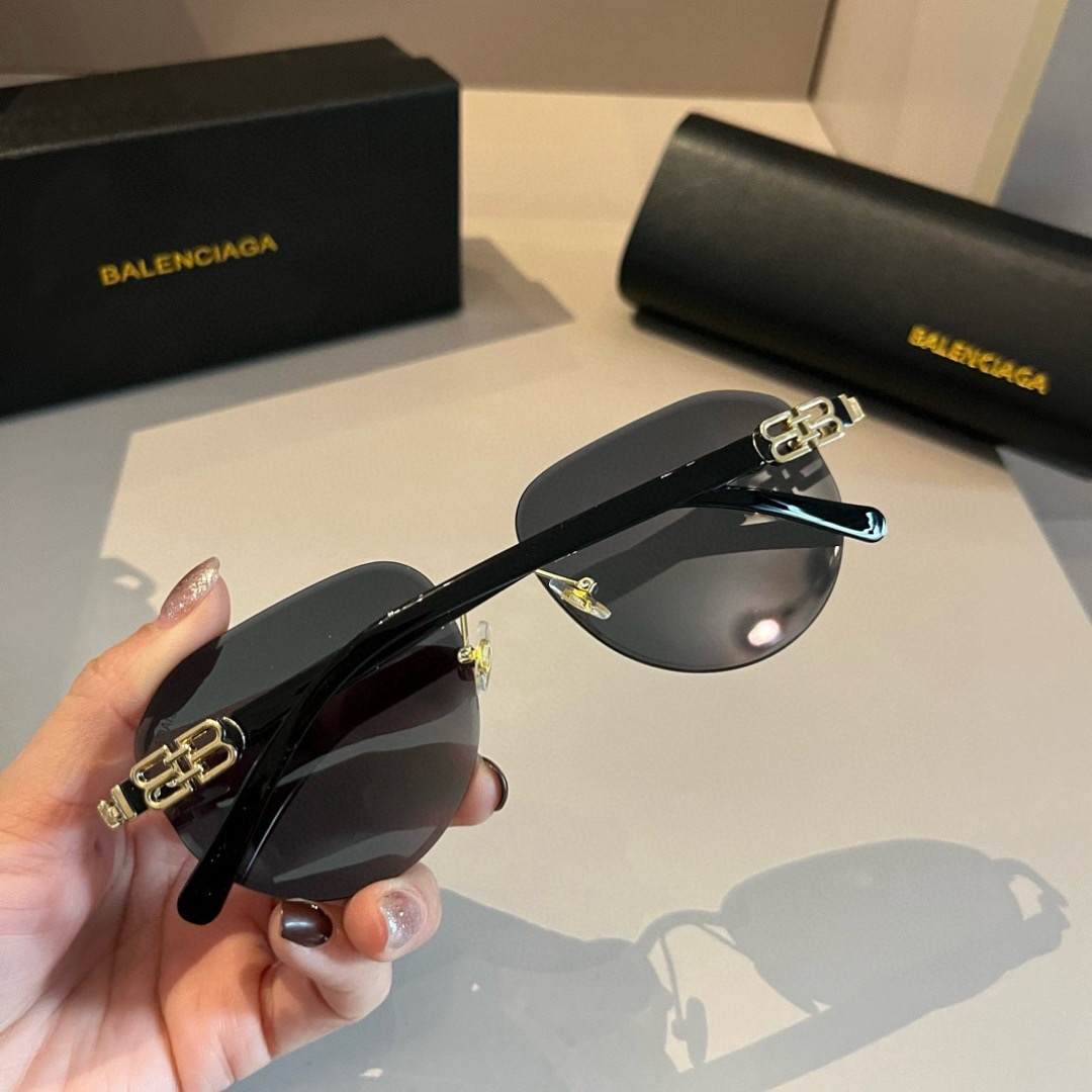 BALENCIAGA Designer Sunglasses Men For Women Oval Frame Metal Mirror Legs Sunglasses Retro Small Round Frame Sexy Little Women Fashion Luxury Glasses With Box