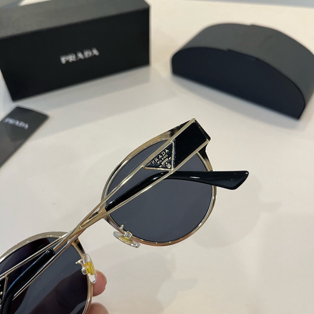 Prada Designer Sunglasses Men For Women Oval Frame Metal Mirror Legs Sunglasses Retro Small Frame Sexy Little Women Fashion Luxury Glasses With Box