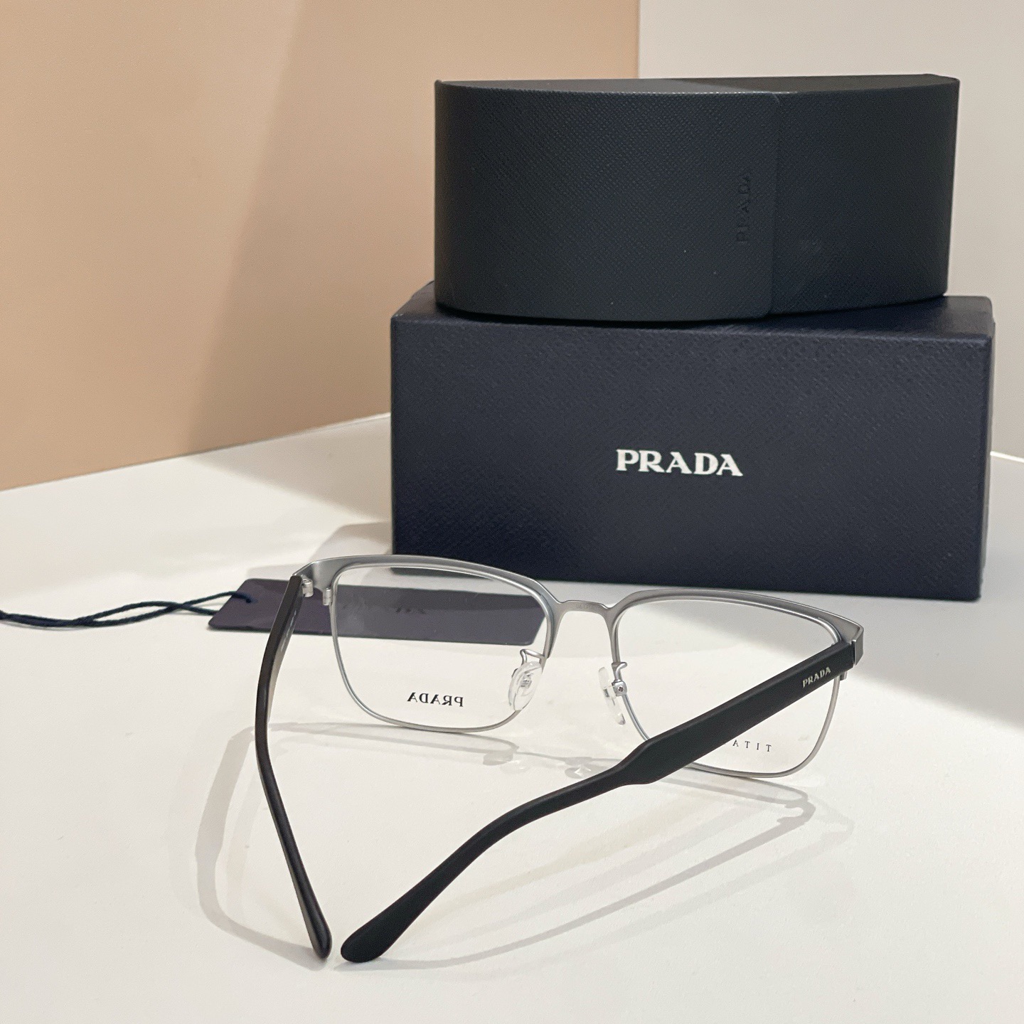 Prada Designer Sunglasses For Women Luxury Mens Sunglasses Classic Rectangular Metal Frame Glasses Goggle Outdoor Beach Sun Protection Glasses Driving Sun Glasses