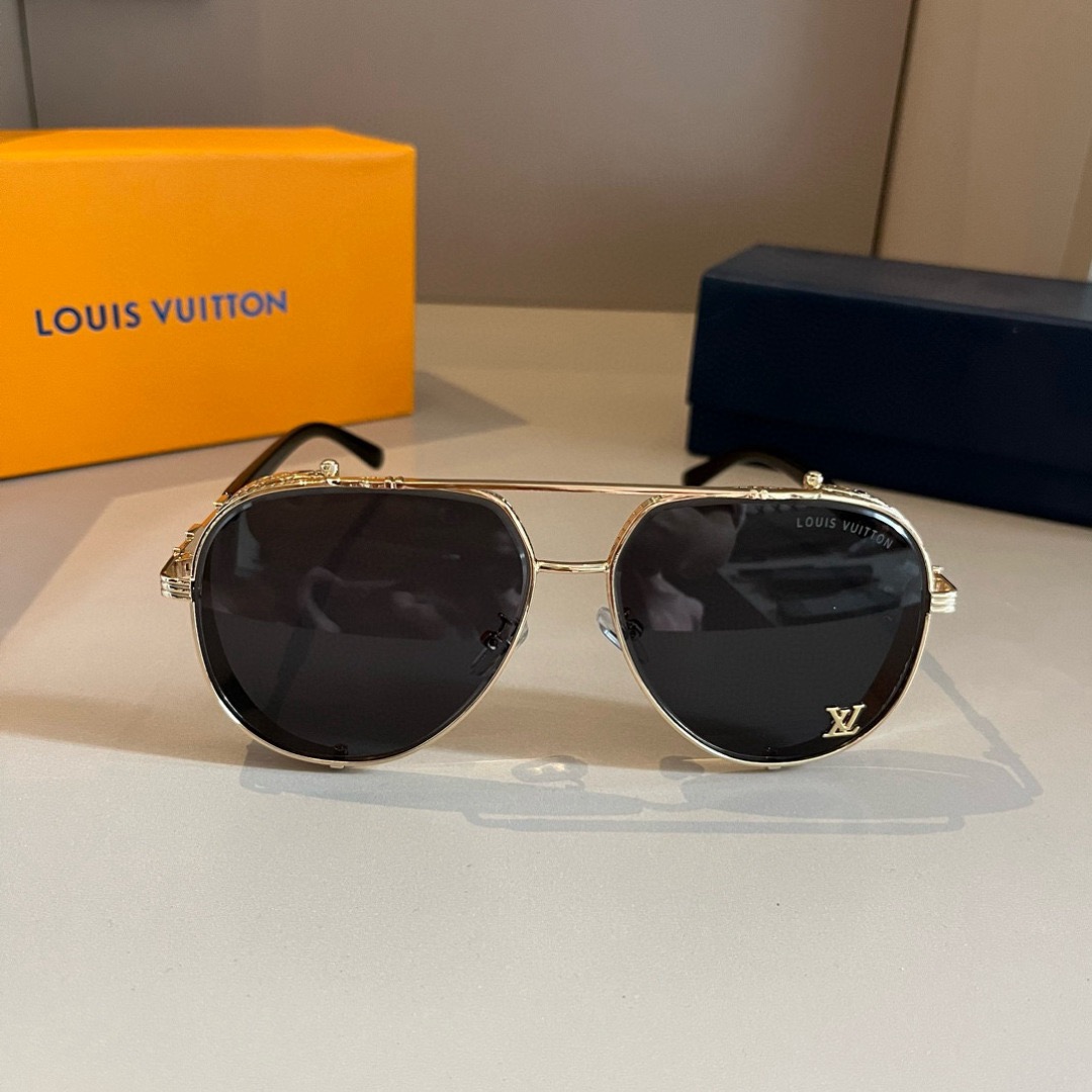 LV Designer Sunglasses For Women Luxury Mens Sunglasses Classic Rectangular Metal Frame Glasses Goggle Outdoor Beach Sun Protection Glasses Driving Sun Glasses