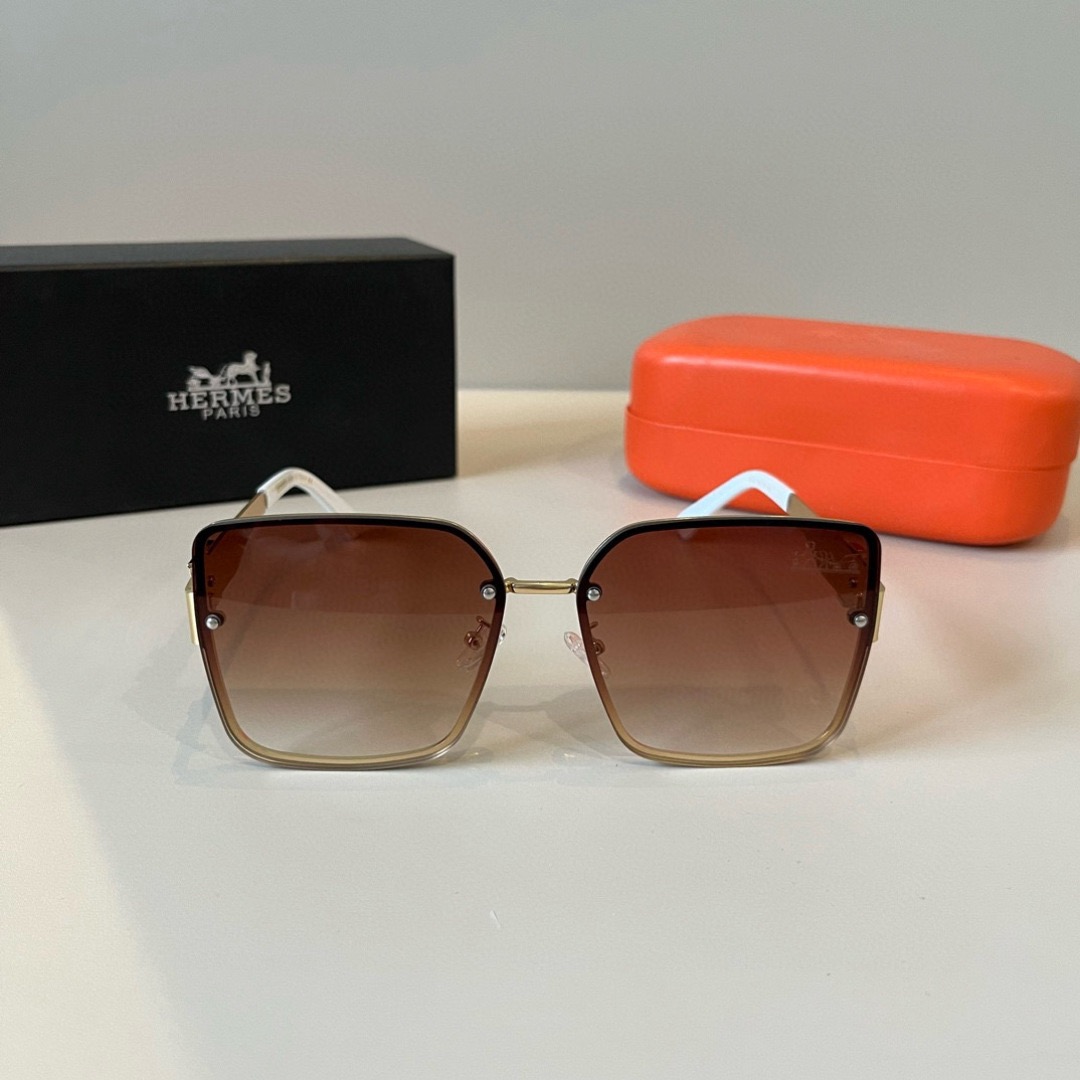 Hermes Designer Sunglasses Men For Women Oval Frame Metal Mirror Legs Sunglasses Retro Frame Sexy Little Women Fashion Luxury Glasses With Box