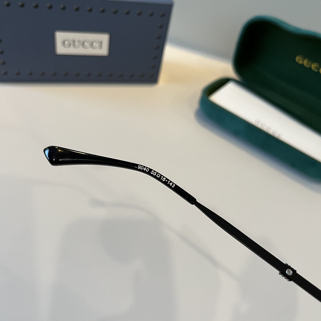 Gucci Designer Sunglasses For Women Luxury Mens Sunglasses Classic Rectangular Metal Frame Glasses Goggle Outdoor Beach Sun Protection Glasses Driving Sun Glasses