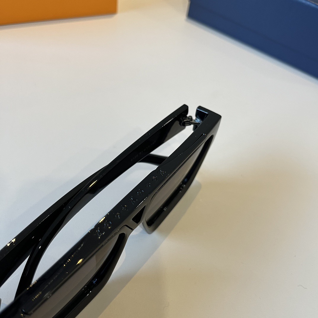 LV Luxury Designer Sunglasses Women Men Designers Goggle Lens Sun Glasses Full Frame Eyeglasses Womens Mens Lady With Box