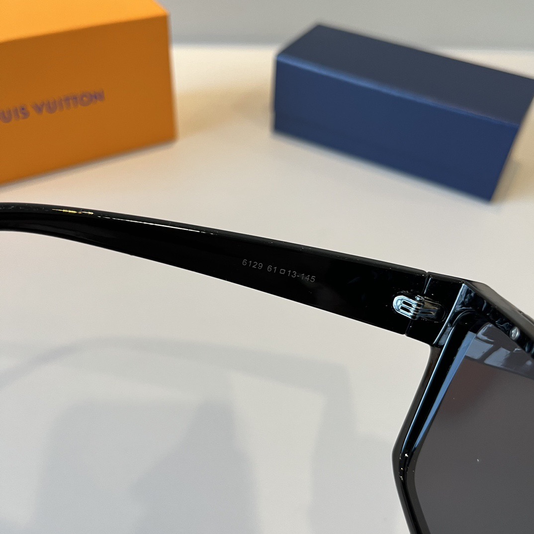 LV Luxury Designer Sunglasses Women Men Designers Goggle Lens Sun Glasses Full Frame Eyeglasses Womens Mens Lady With Box