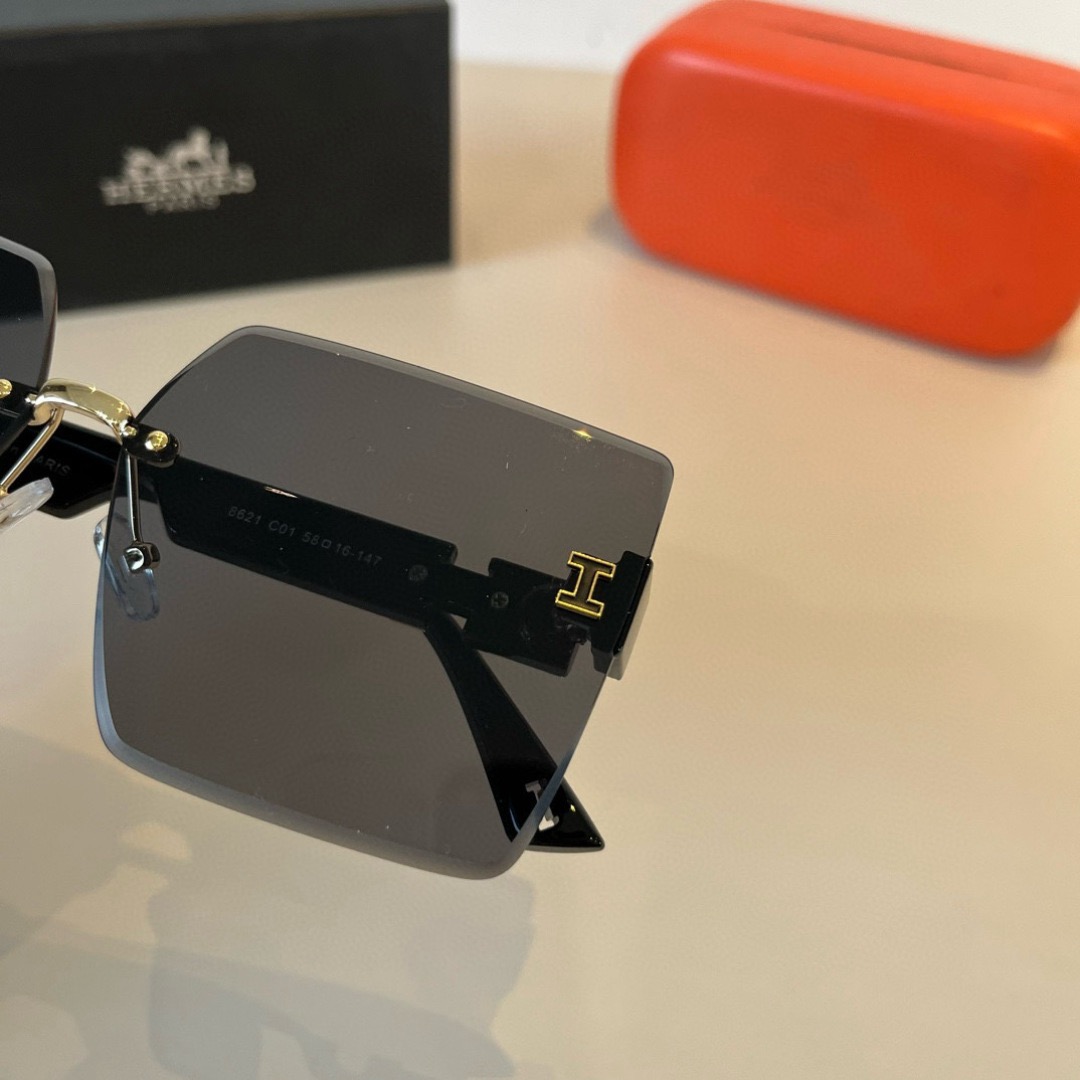 Hermes Designer Sunglasses Women Glasses Men Frameless Metal Round Oval Optical Frame Black Grey Transparent Sun Eyewear Glasses With Box