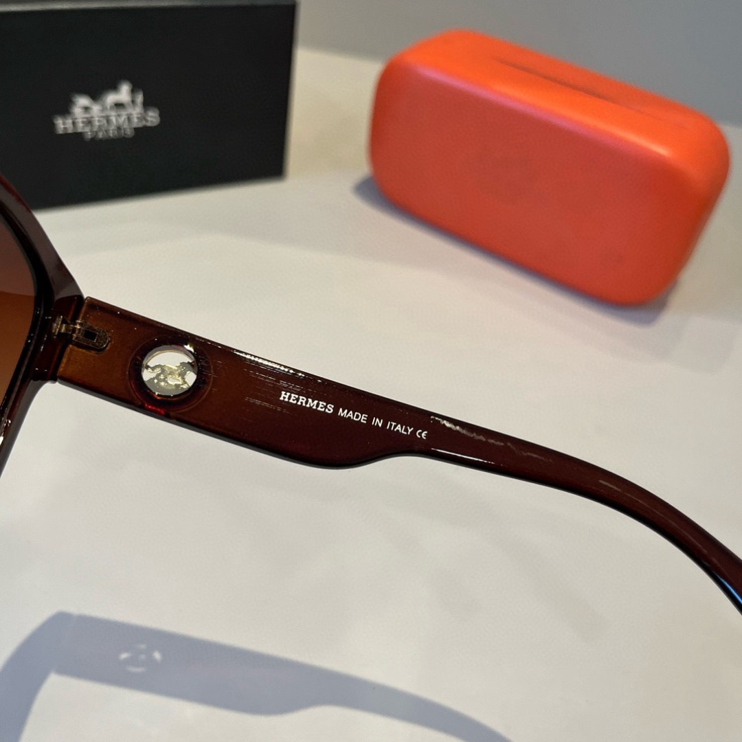 Hermes Sunglasses Fashion Glasses Oval Frame Designer Sunglass Womens Anti-Radiation Polarized Lenses Mens Retro Eyeglasses With Box