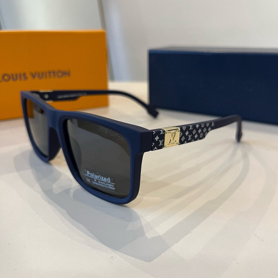 LV Sunglasses Fashion Glasses Frame Designer Sunglass Womens Anti-Radiation Polarized Lenses Mens Retro Eyeglasses With Box