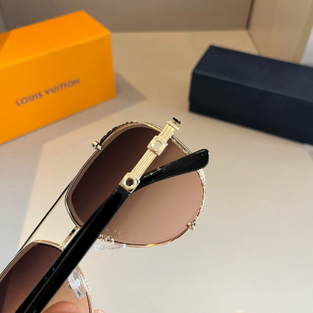 LV Designer Sunglasses For Women Luxury Mens Sunglasses Classic Rectangular Metal Frame Glasses Goggle Outdoor Beach Sun Protection Glasses Driving Sun Glasses