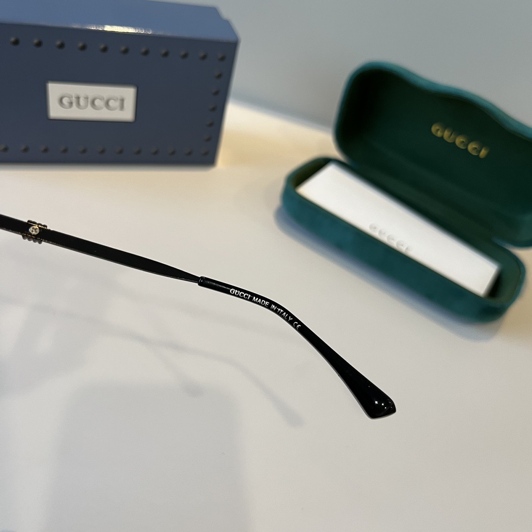 Gucci Designer Sunglasses For Women Luxury Mens Sunglasses Classic Rectangular Metal Frame Glasses Goggle Outdoor Beach Sun Protection Glasses Driving Sun Glasses