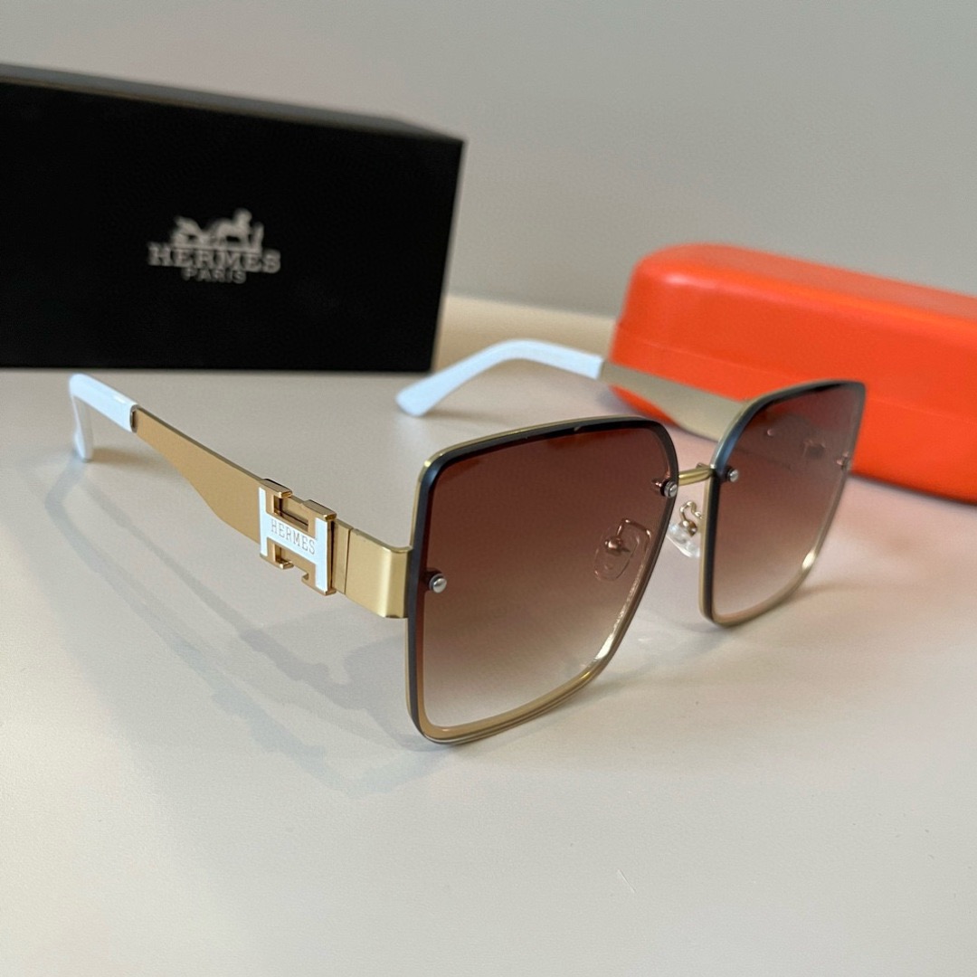 Hermes Designer Sunglasses Men For Women Oval Frame Metal Mirror Legs Sunglasses Retro Frame Sexy Little Women Fashion Luxury Glasses With Box