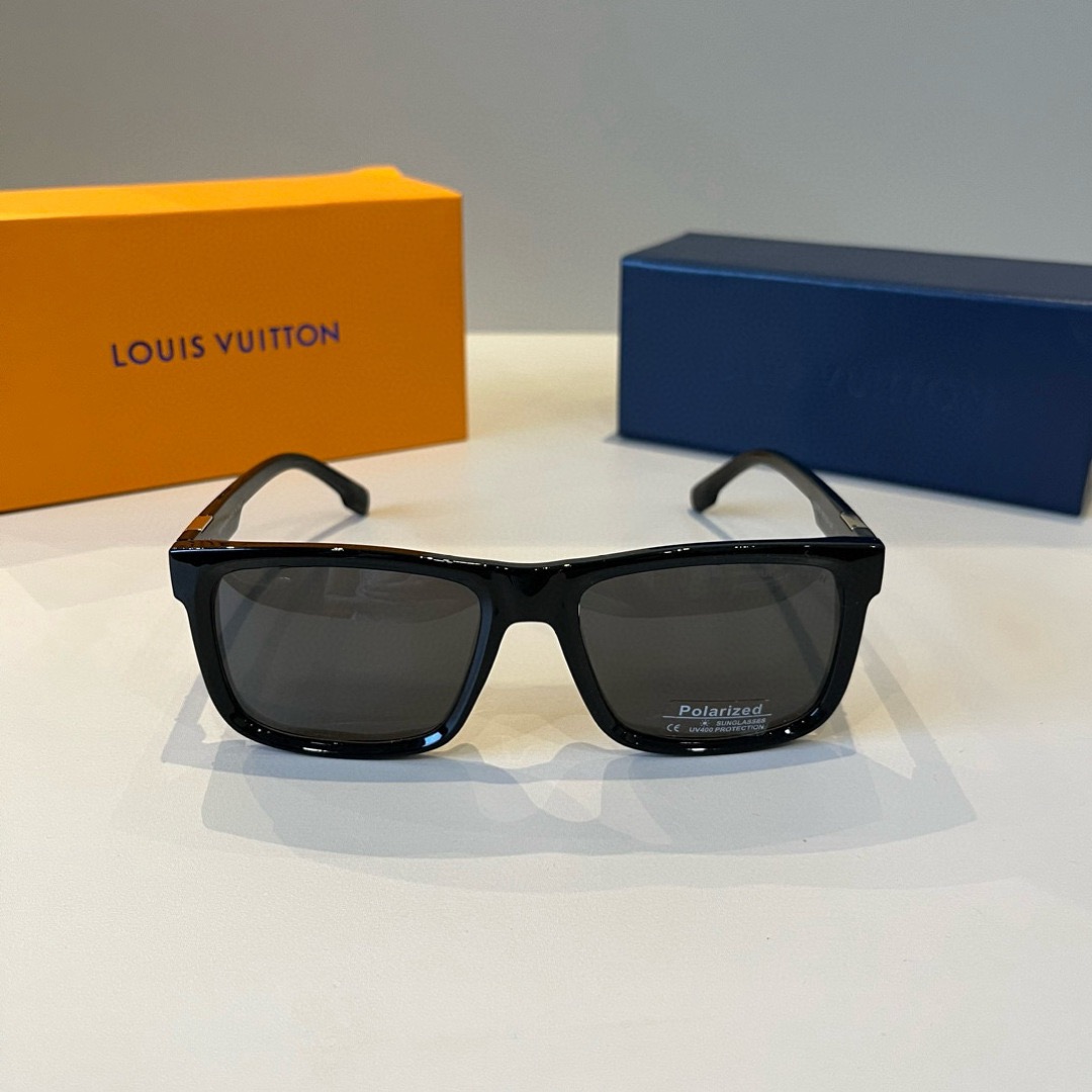 LV Sunglasses Fashion Glasses Frame Designer Sunglass Womens Anti-Radiation Polarized Lenses Mens Retro Eyeglasses With Box