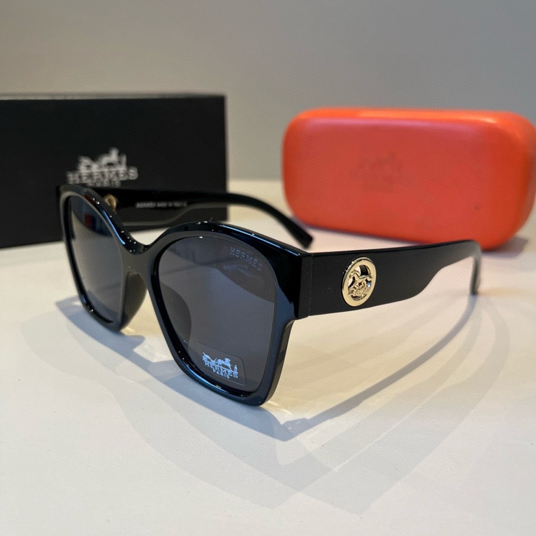 Hermes Sunglasses Fashion Glasses Oval Frame Designer Sunglass Womens Anti-Radiation Polarized Lenses Mens Retro Eyeglasses With Box