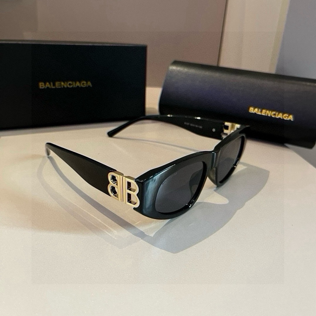 BALENCIAGA Women Sun Glasses Beach Sun Glasses Fashion Classic Square Oval Frame Retro Frame Sexy Women Luxury Glasses With Box ﻿