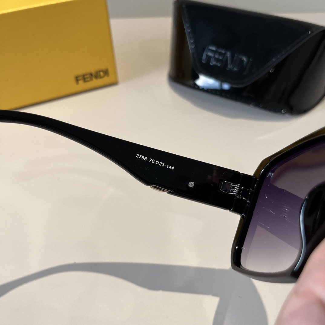 FENDI Sunglasses Fashion Glasses Oval Frame Designer Sunglass Womens Anti-Radiation Polarized Lenses Mens Retro Eyeglasses With Box