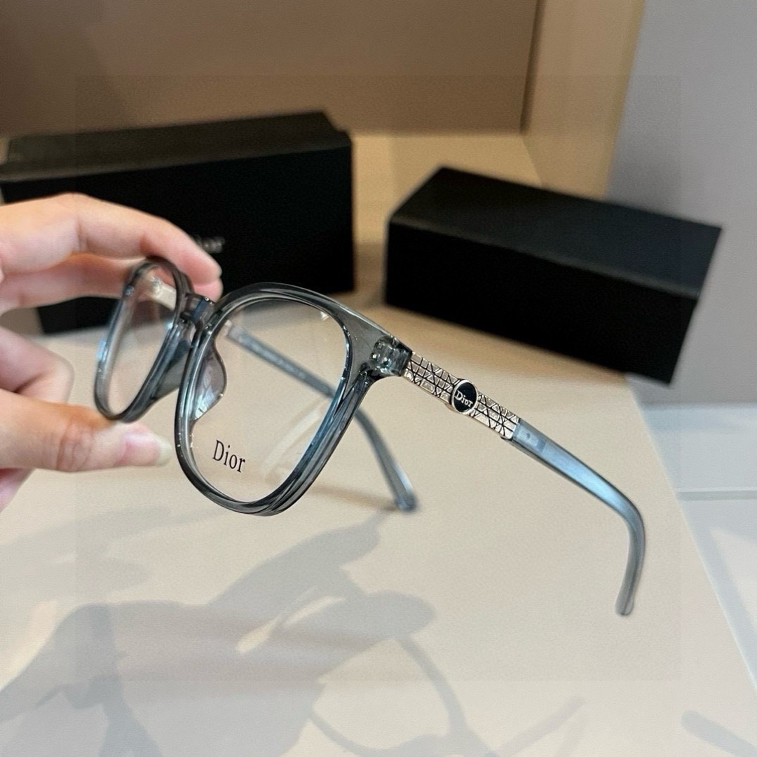 Dior Sunglasses Fashion Glasses Oval Frame Designer Sunglass Womens Anti-Radiation Polarized Lenses Mens Retro Eyeglasses With Box