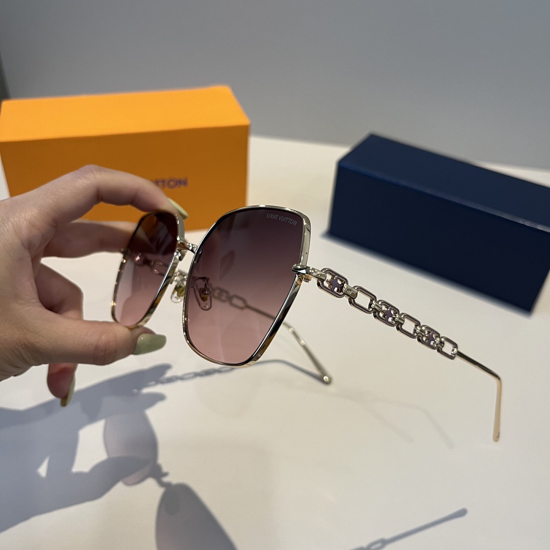 LV Designer Sunglasses Men For Women Oval Frame Metal Mirror Legs Sunglasses Retro Frame Sexy Little Women Fashion Luxury Glasses With Box