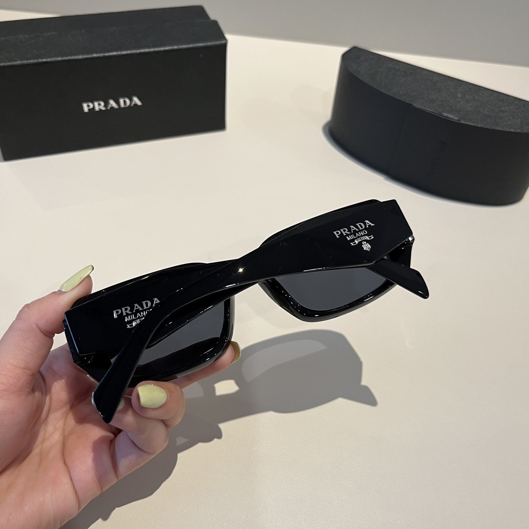 Prada Sunglasses Fashion Glasses Oval Frame Designer Sunglass Womens Anti-Radiation Polarized Lenses Mens Retro Eyeglasses With Box