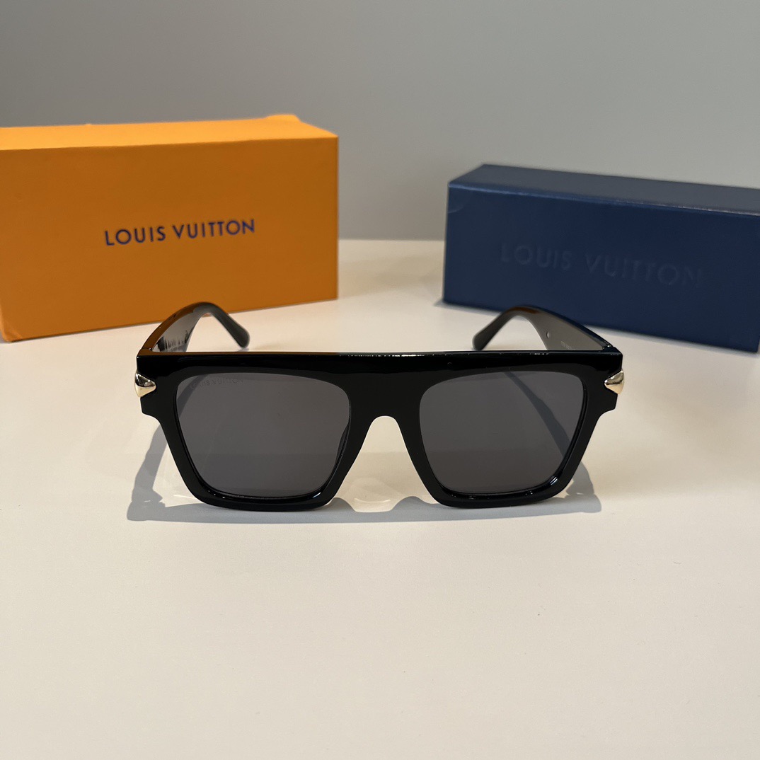 LV Sunglasses Fashion Glasses Oval Frame Designer Sunglass Womens Anti-Radiation Polarized Lenses Mens Retro Eyeglasses With Box