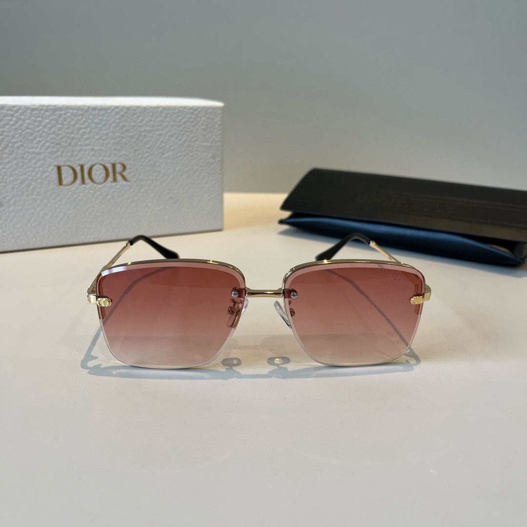 Dior Designer Sunglasses Women Oval Frame Metal Mirror Legs Sunglasses Retro Frame Sexy Little Women Fashion Luxury Glasses With Box