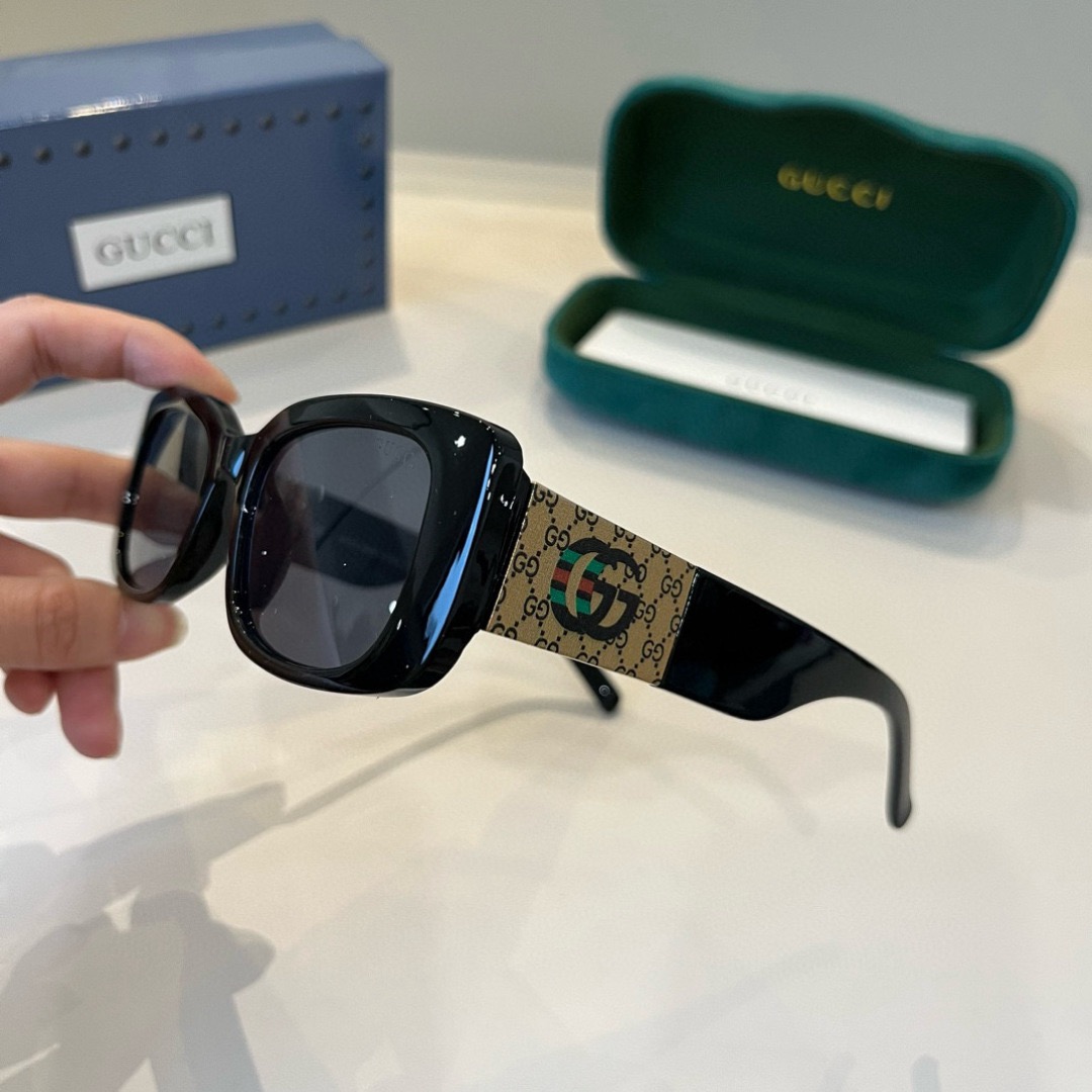 Gucci Sunglasses Fashion Glasses Oval Frame Designer Sunglass Womens Anti-Radiation Polarized Lenses Mens Retro Eyeglasses With Box