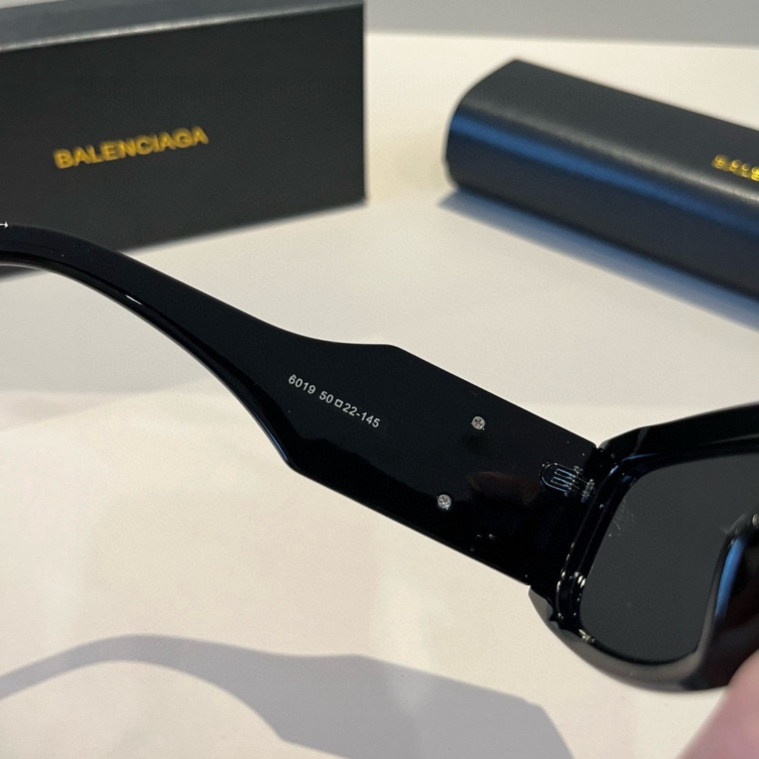 BALENCIAGA Women Sun Glasses Beach Sun Glasses Fashion Classic Square Oval Frame Retro Frame Sexy Women Luxury Glasses With Box