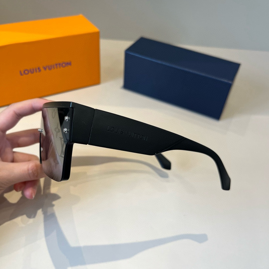 LV Mens Cycling Sunglasses Designer For Woman Riding Sunglasses Polarized Lens Sunglasses Bike Sunglasses Sports Glasses Lunette De Soleil Luxury Eyewear With Box