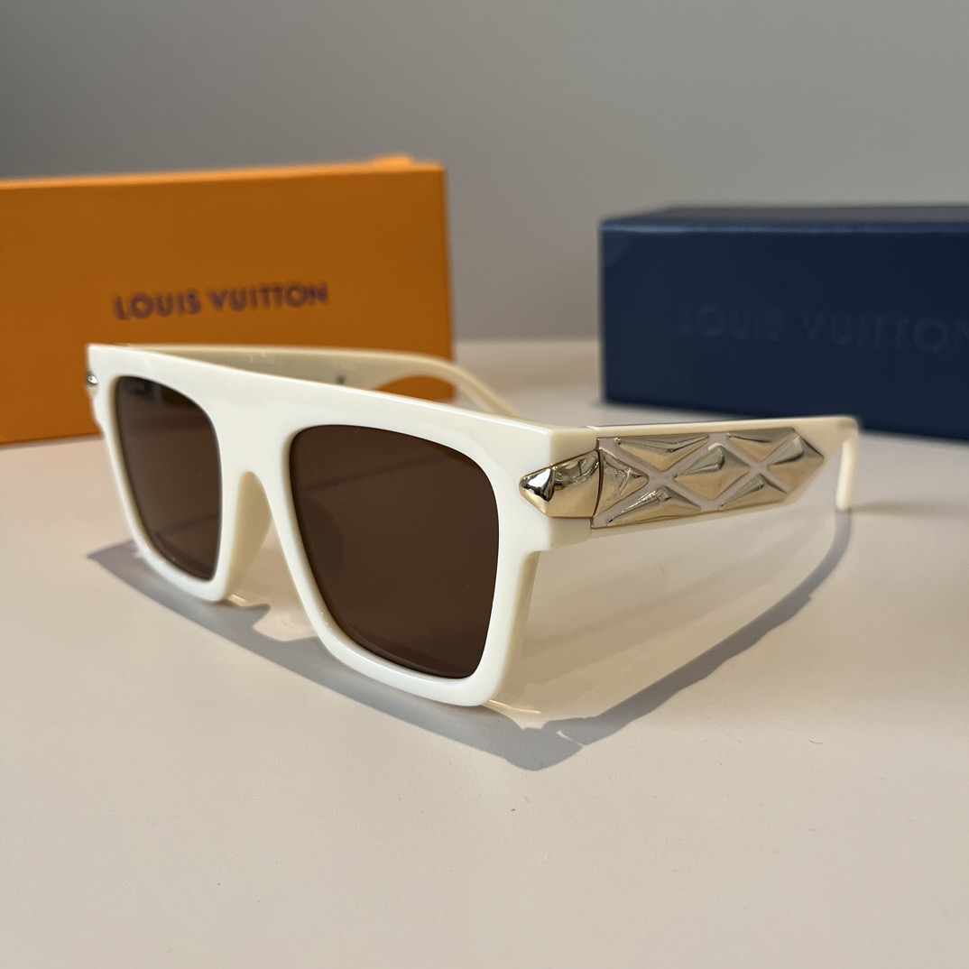 LV Sunglasses Fashion Glasses Oval Frame Designer Sunglass Womens Anti-Radiation Polarized Lenses Mens Retro Eyeglasses With Box