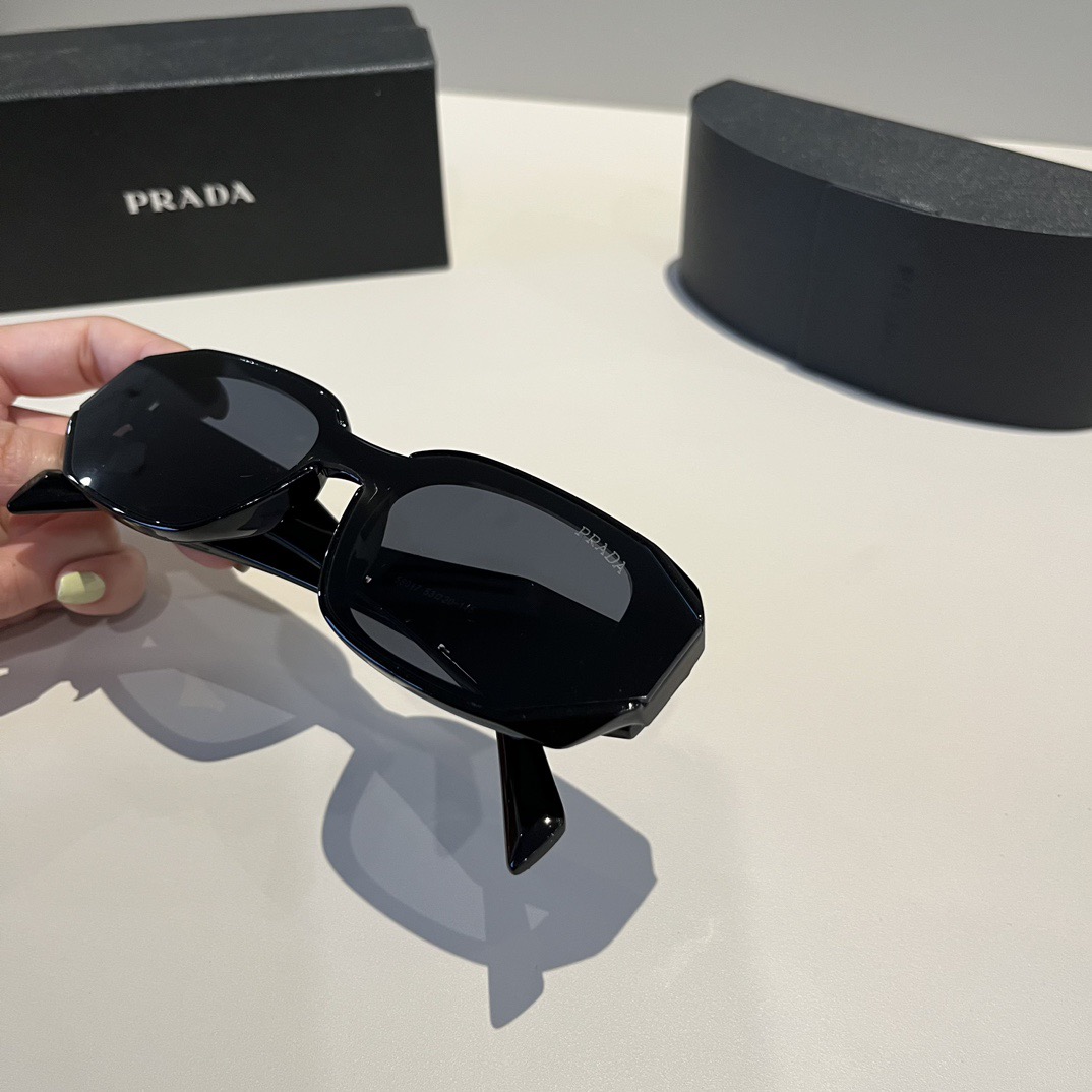 Prada Sunglasses Fashion Glasses Oval Frame Designer Sunglass Womens Anti-Radiation Polarized Lenses Mens Retro Eyeglasses With Box