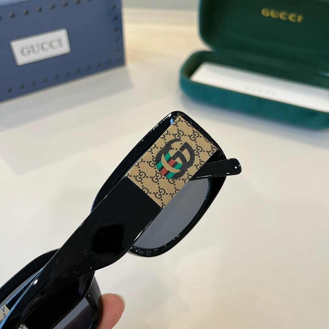 Gucci Sunglasses Fashion Glasses Oval Frame Designer Sunglass Womens Anti-Radiation Polarized Lenses Mens Retro Eyeglasses With Box