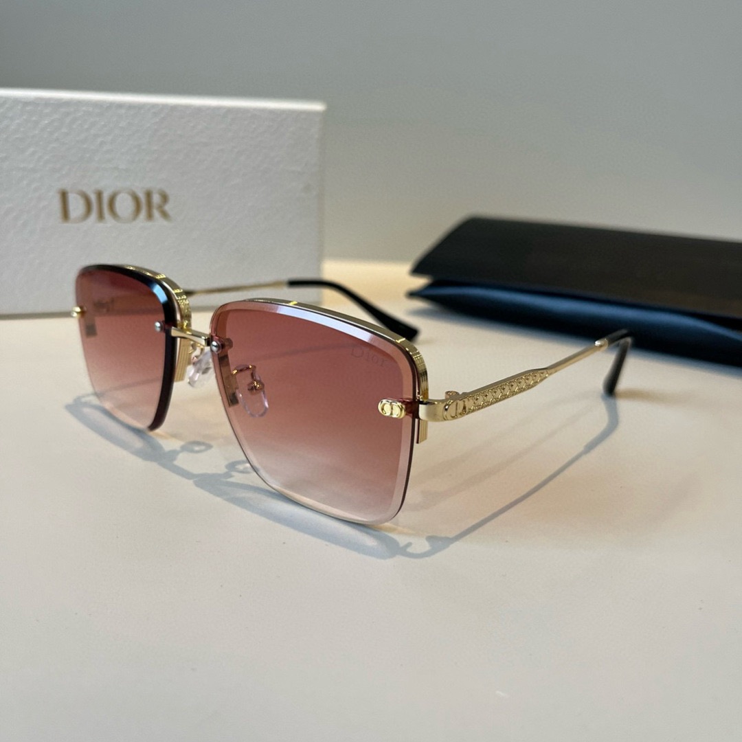 Dior Designer Sunglasses Women Oval Frame Metal Mirror Legs Sunglasses Retro Frame Sexy Little Women Fashion Luxury Glasses With Box