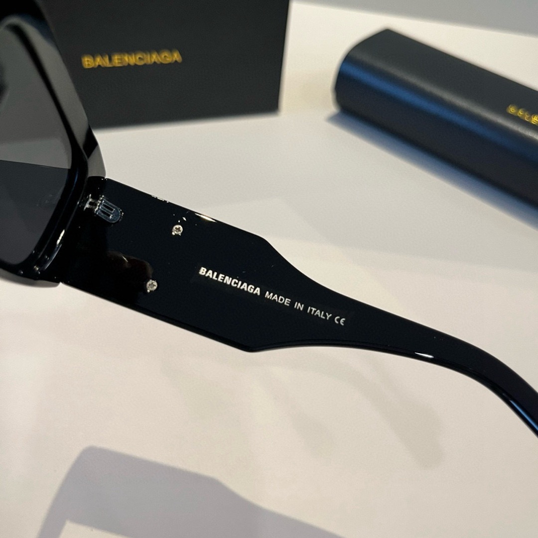 BALENCIAGA Women Sun Glasses Beach Sun Glasses Fashion Classic Square Oval Frame Retro Frame Sexy Women Luxury Glasses With Box