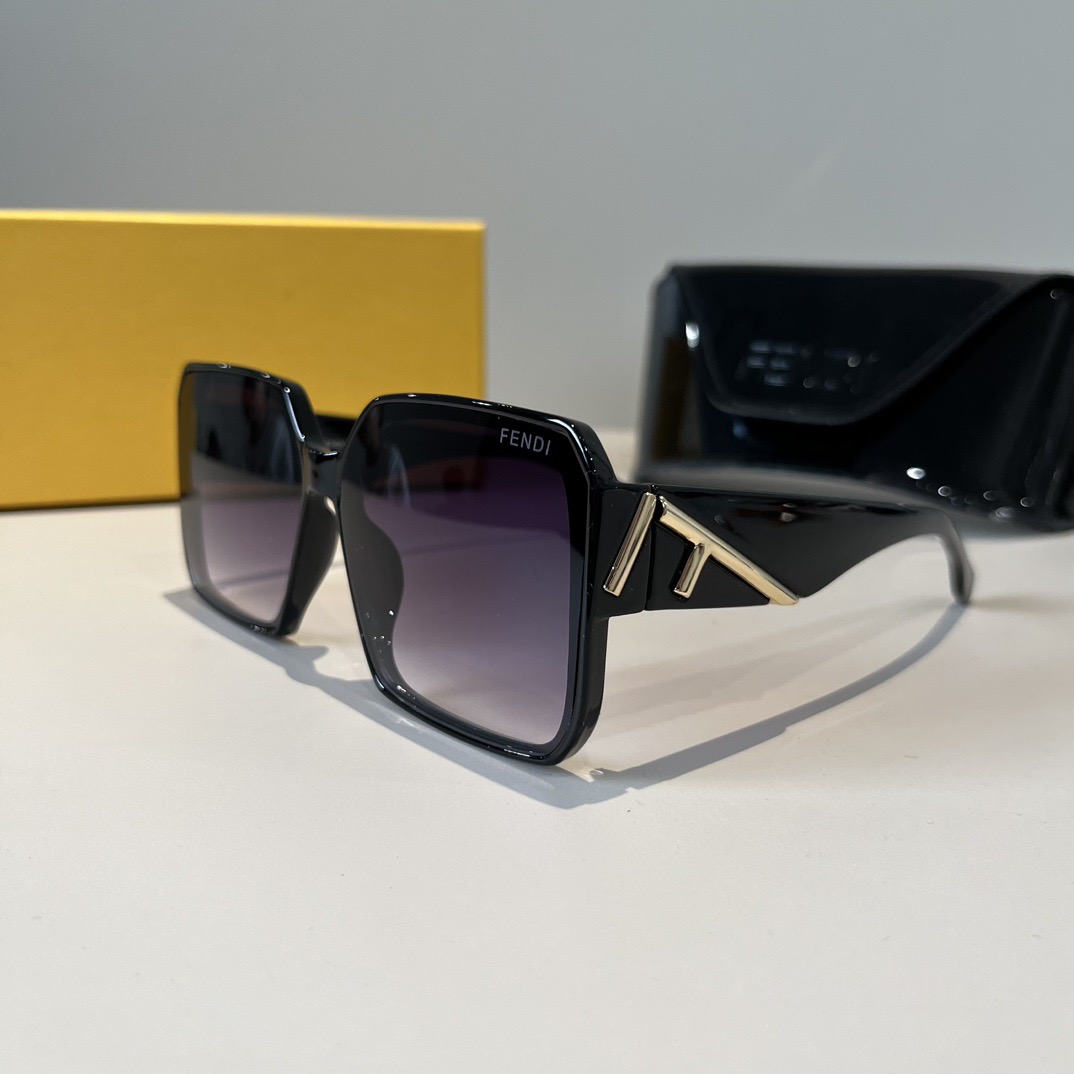 FENDI Sunglasses Fashion Glasses Oval Frame Designer Sunglass Womens Anti-Radiation Polarized Lenses Mens Retro Eyeglasses With Box
